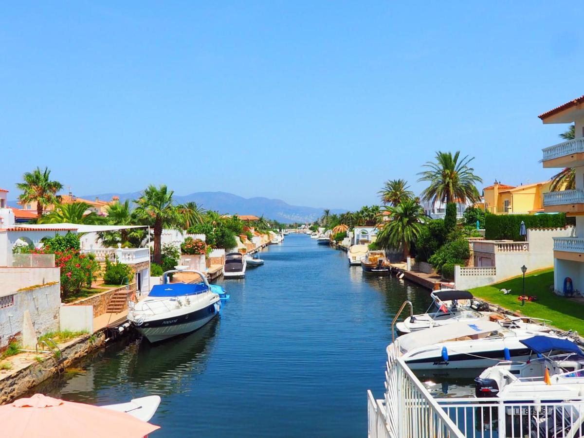 Apartment Del Port-1 By Interhome إمبوريابرافا المظهر الخارجي الصورة