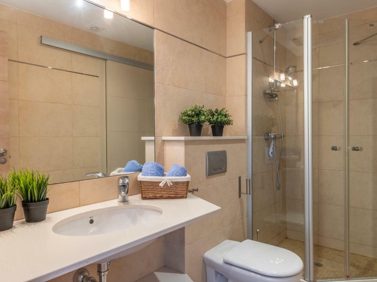 Apartment Del Port-1 By Interhome إمبوريابرافا المظهر الخارجي الصورة